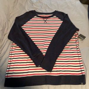 Eddie Bauer women’s thin sweatshirt